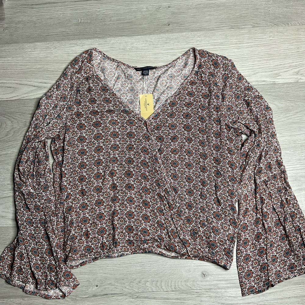 American Eagle Boho Medallion Bell Sleeve Surplice Wrap Top Small NWT 2378-1248
